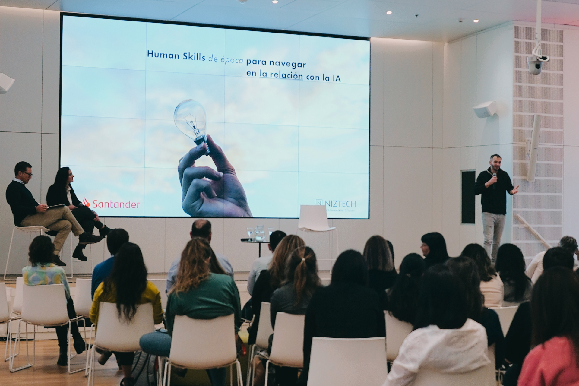 Niztech · Desarrollo humano y tecnológico, juntos